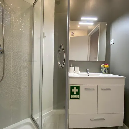 Hébergement de vacances Urban 44 *